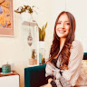 Meet your Posher, Iliana